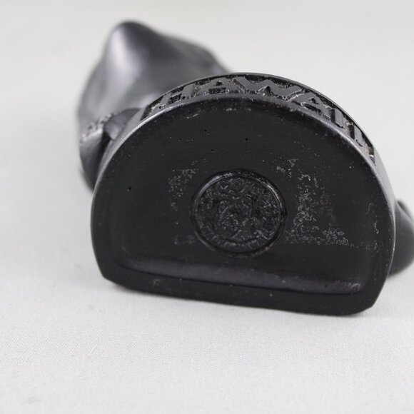 Vintage Coco Joe Figurine - Tiki Whale with Hat - Made with Lava - Picture 8 of 8